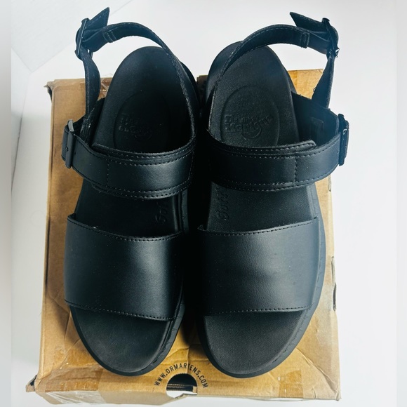 DR MARTENS BOSS SANDALS 42 / 10 excellent condition - Picture 2 of 5